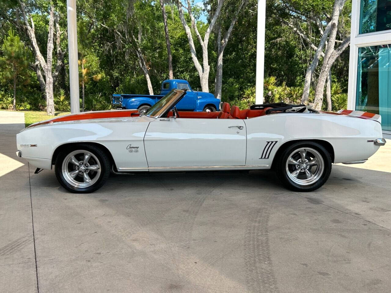 1969 Chevrolet Camaro 11