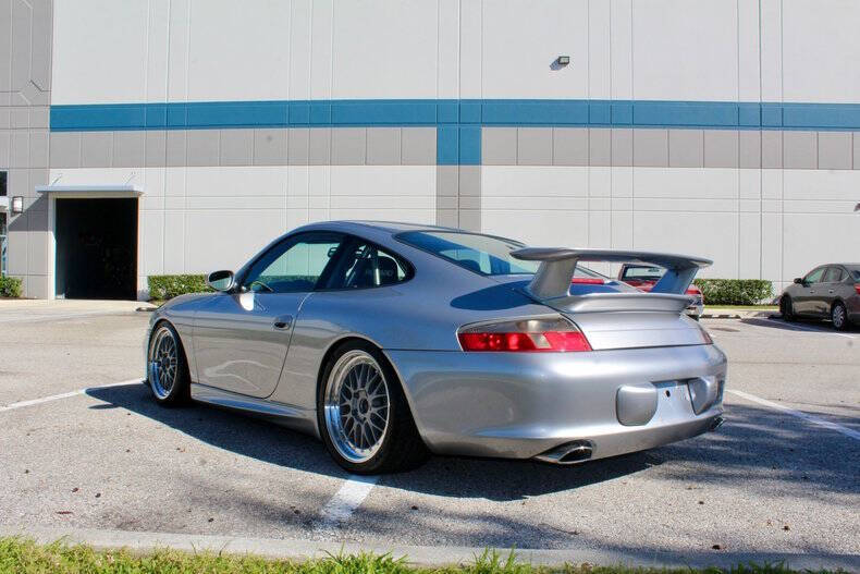 2004 Porsche 911