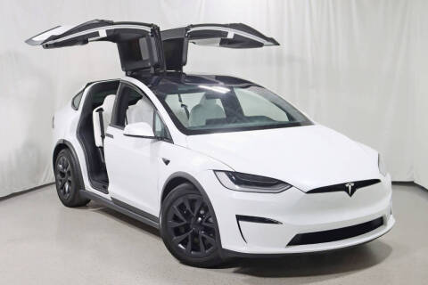 2023 Tesla Model X Standard Range
