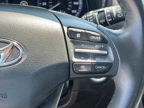 2021 Hyundai Kona SEL Plus