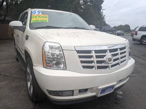 2009 Cadillac Escalade for sale at GREAT DEALS ON WHEELS in Michigan City IN