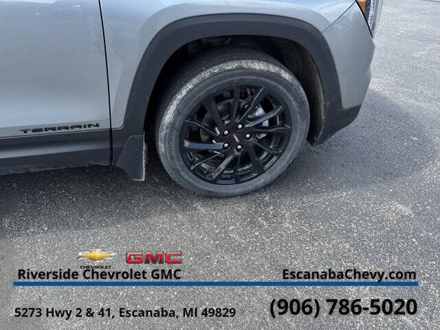 2023 GMC Terrain SLE