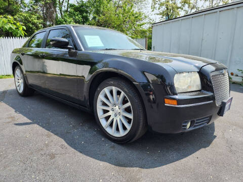 2006 Chrysler 300 for sale at Certified Auto Exchange in Keyport NJ