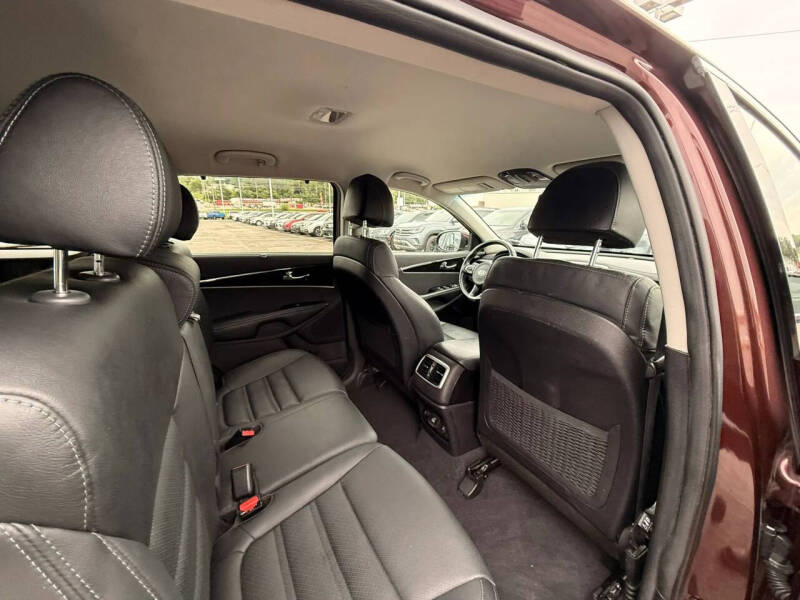 2017 Kia Sorento EX