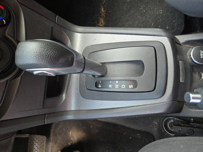 2014 Ford Fiesta S