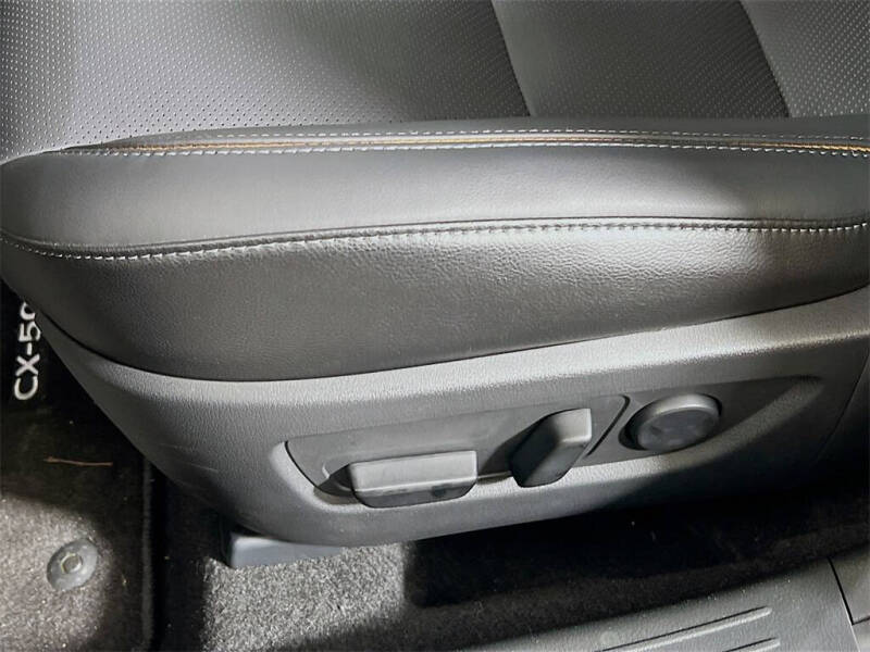 2025 Mazda CX-50 2.5 S Premium Plus