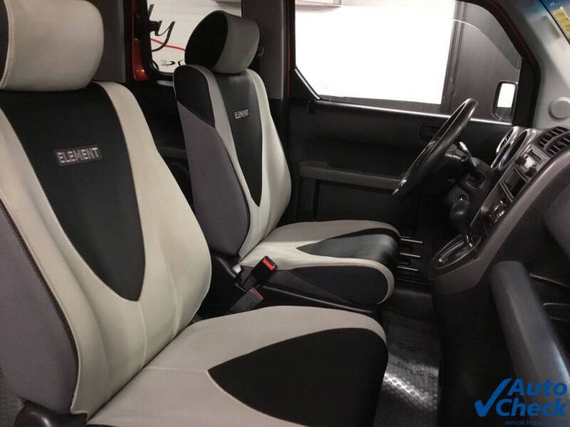 2005 Honda Element LX