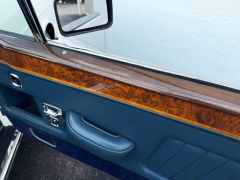 1989 Rolls-Royce Corniche