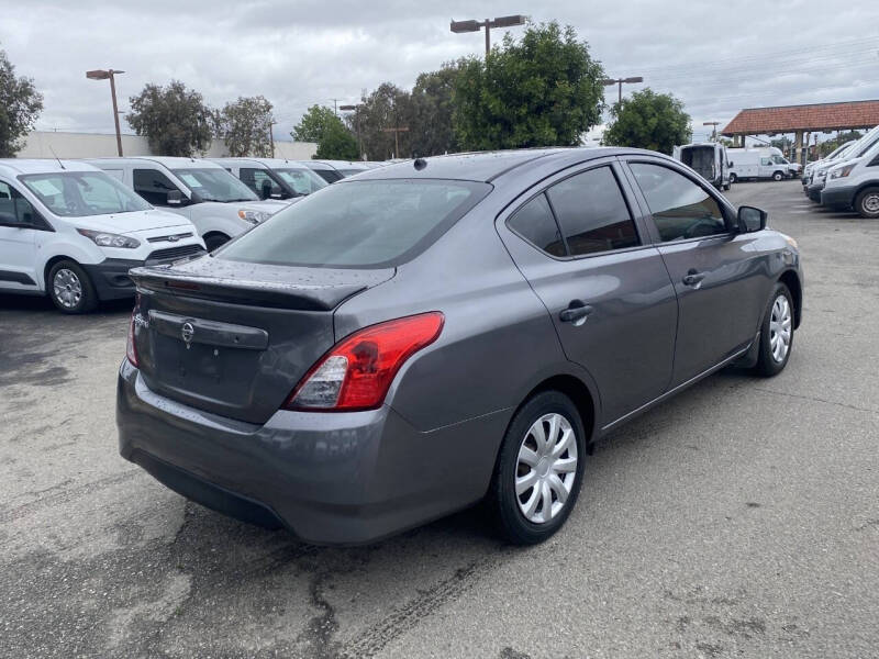 2017 Nissan Versa 1.6 S Plus