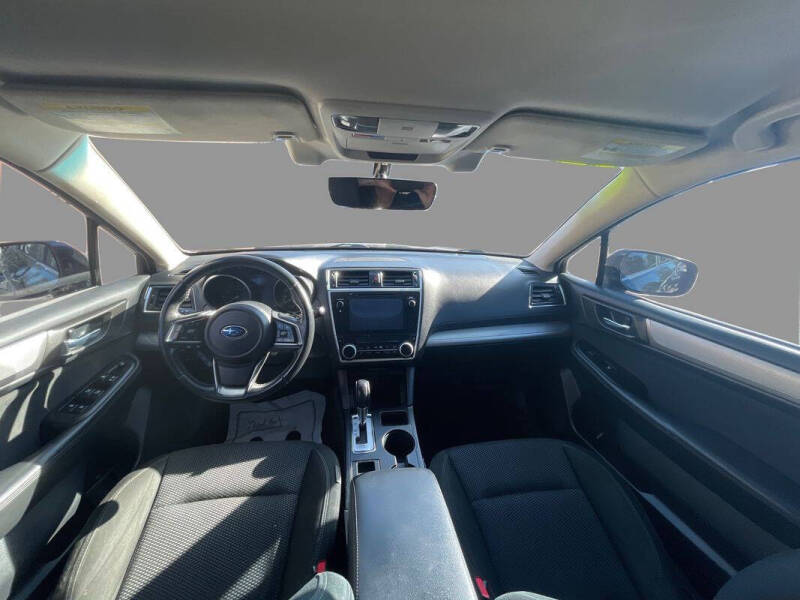 2018 Subaru Outback 2.5i Premium