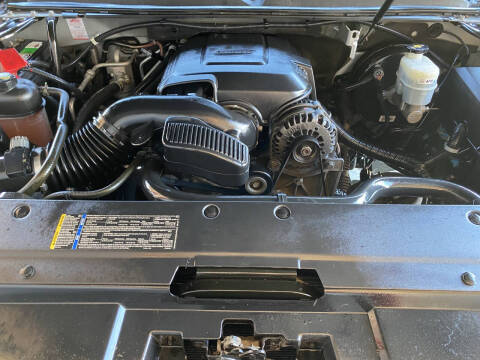 2011 Chevrolet Suburban LS