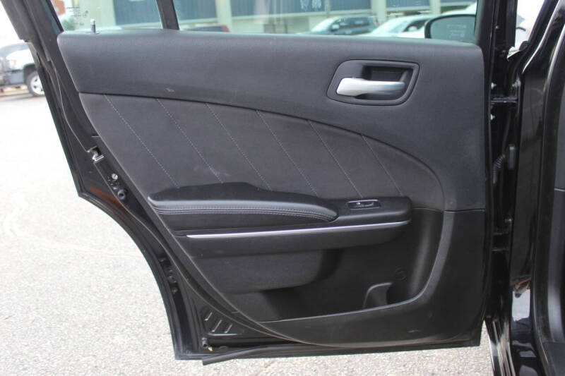 2018 Dodge Charger SXT Plus