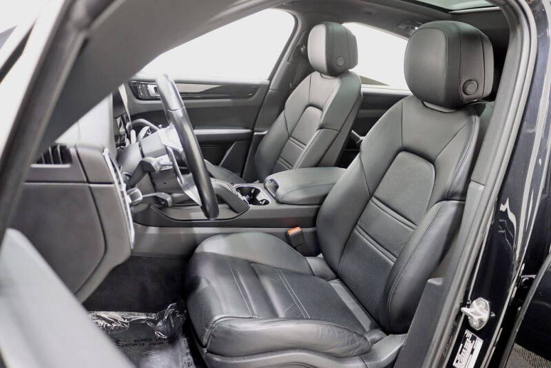 2022 Porsche Cayenne