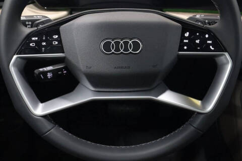 2025 Audi Q5 quattro Prestige TFSI