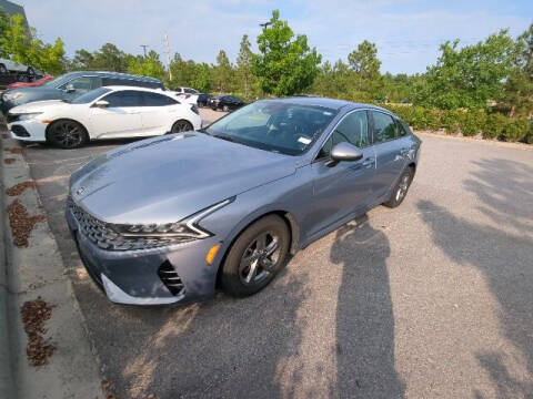 2021 Kia K5 for sale at PHIL SMITH AUTOMOTIVE GROUP - Pinehurst Nissan Kia in Southern Pines NC