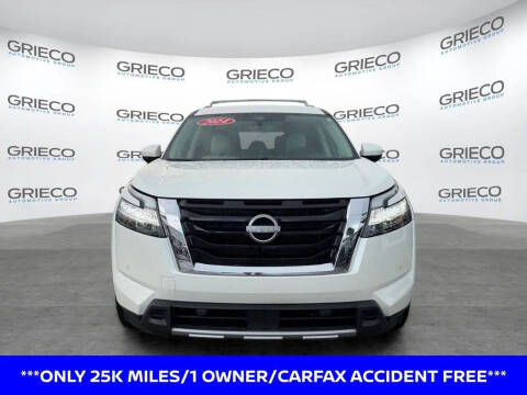 2024 Nissan Pathfinder SL
