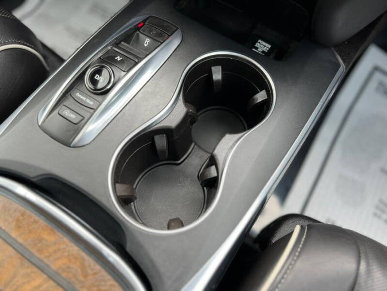 2017 Acura MDX SH-AWD w/Advance