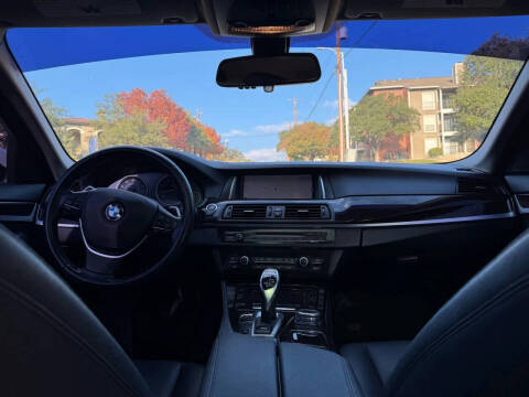 2016 BMW 5 Series 528i