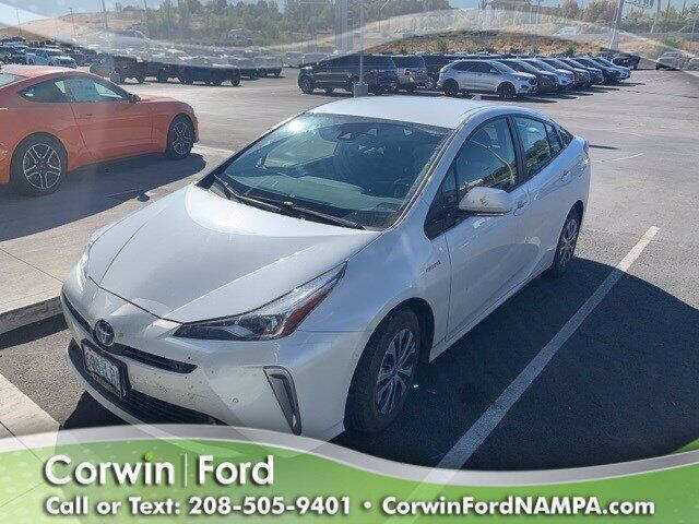 2019 Toyota Prius XLE AWD-e