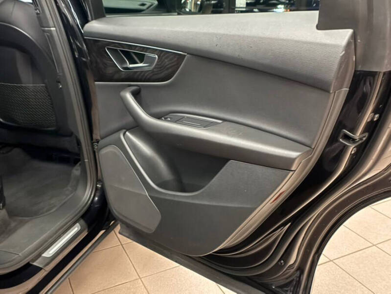 2021 Audi Q7 quattro Premium 45 TFSI