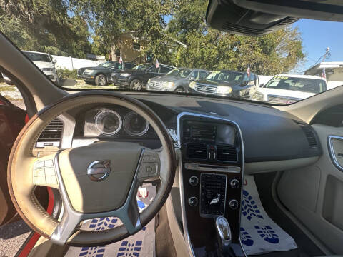 2013 Volvo XC60 3.2 Platinum