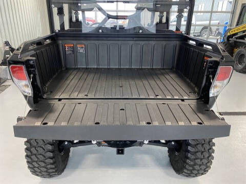 2025 Segway UT10 CREW