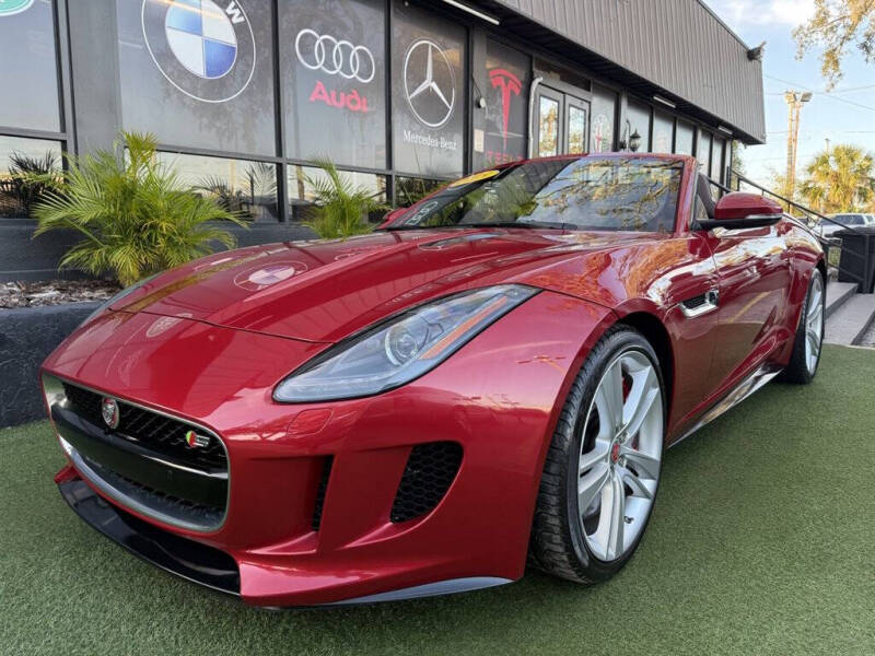 2015 Jaguar F-TYPE V8 S