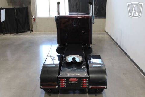 1965 Petebilt Mini Big-Rig