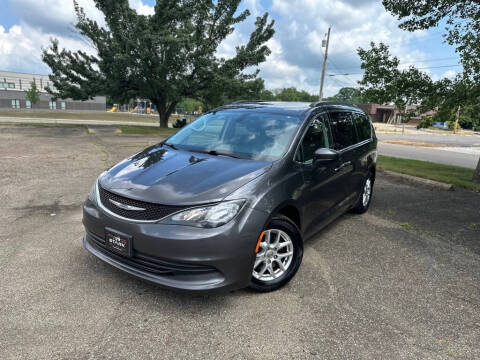 2020 Chrysler Voyager LXi