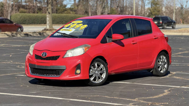 2012 Toyota Yaris SE