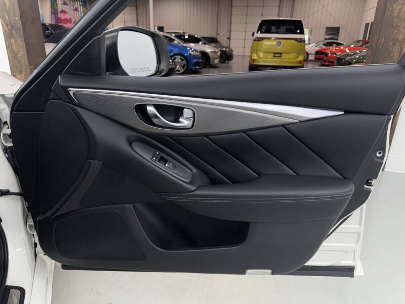 2018 Infiniti Q50 3.0T Luxe