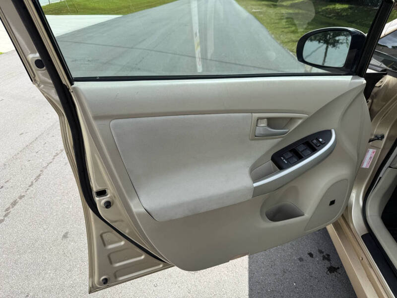 2010 Toyota Prius IV