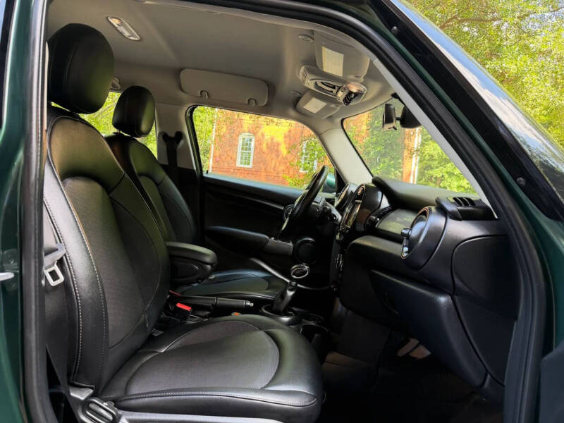 2018 MINI Hardtop 4 Door Cooper