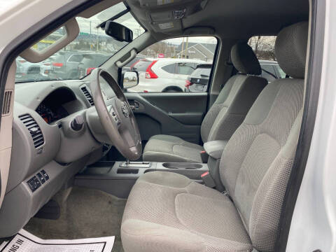 2016 Nissan Frontier SV