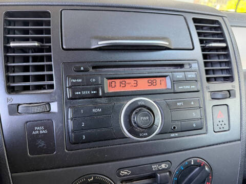 2012 Nissan Versa 1.8 S