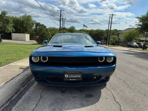 2020 Dodge Challenger SXT