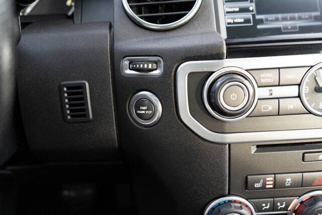 2016 Land Rover LR4 22