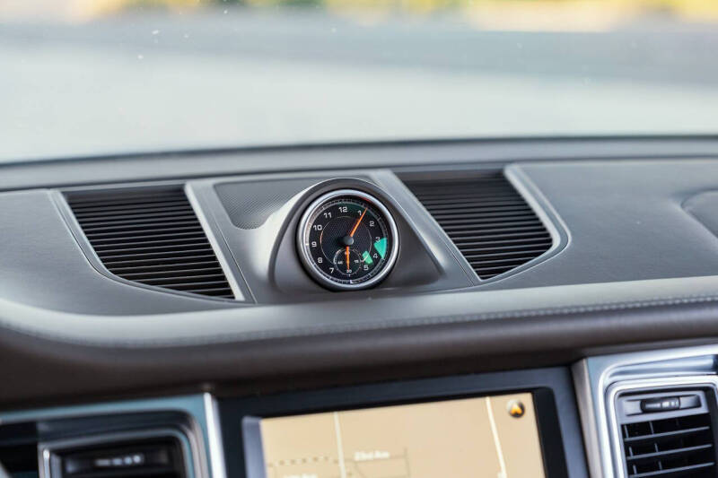 2016 Porsche Macan S