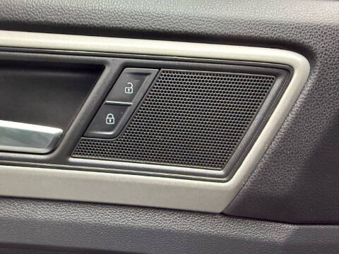 2020 Volkswagen Atlas Cross Sport SE 4Motion