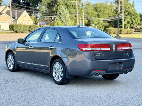 2011 Lincoln MKZ