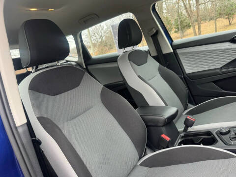 2022 Volkswagen Taos S 4Motion