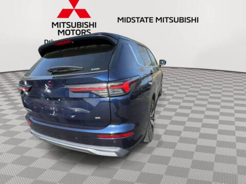 2025 Mitsubishi Outlander SE