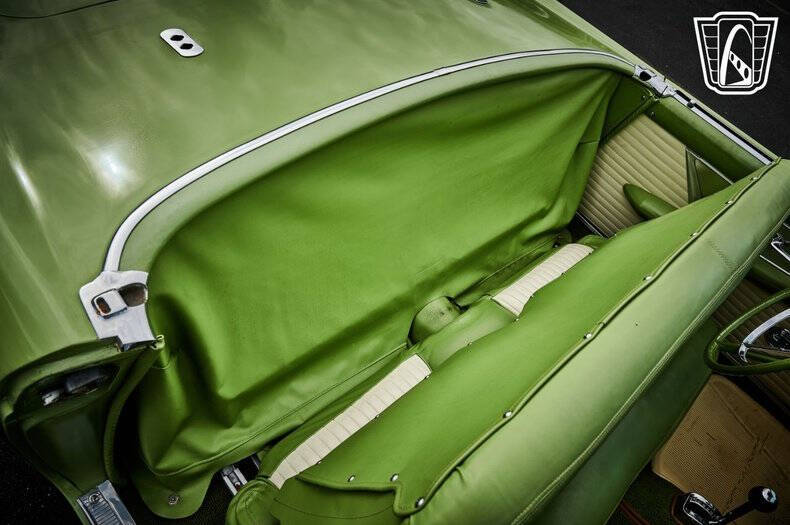 1956 Ford Thunderbird