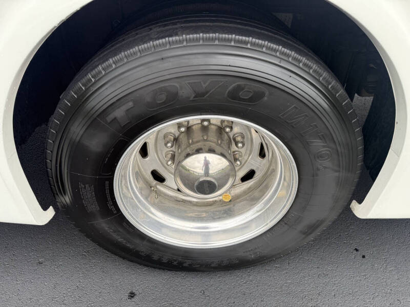 2016 Tiffin Allegro Open Road RED 33AA