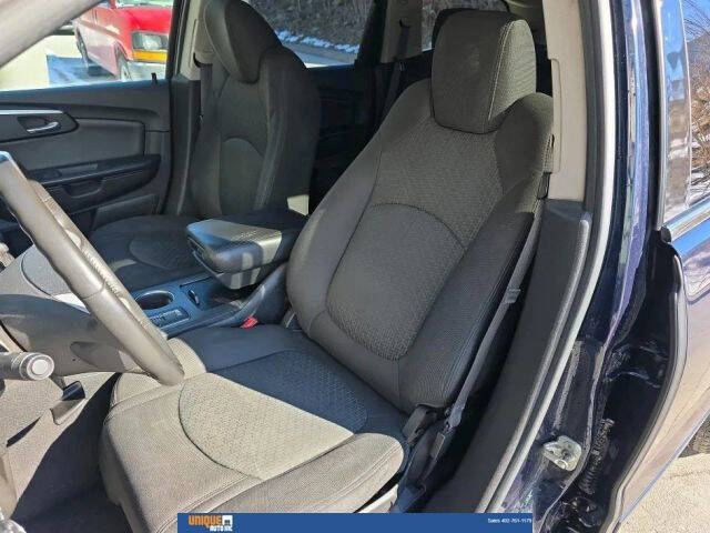 2011 Chevrolet Traverse LT