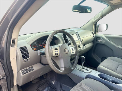 2021 Nissan Frontier SV