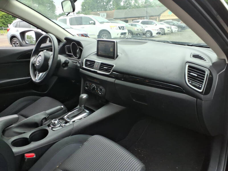 2016 Mazda MAZDA3 i Sport