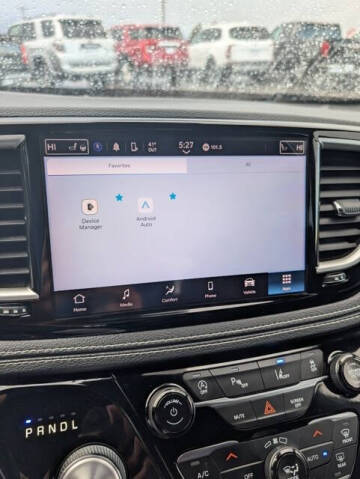 2022 Chrysler Pacifica Touring