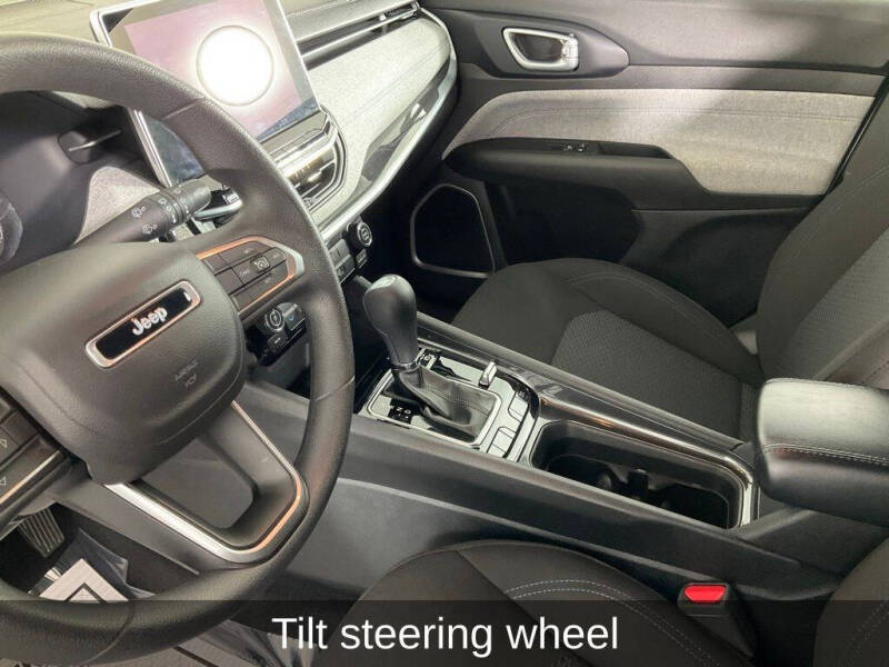 2023 Jeep Compass Sport