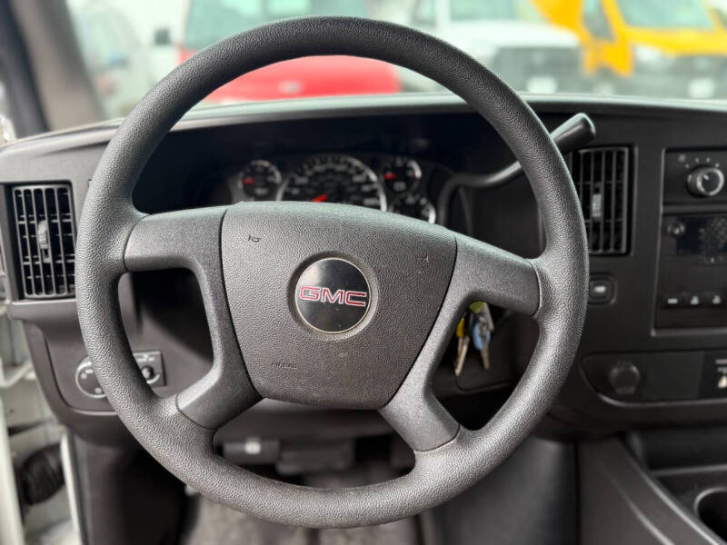 2009 GMC Savana 3500